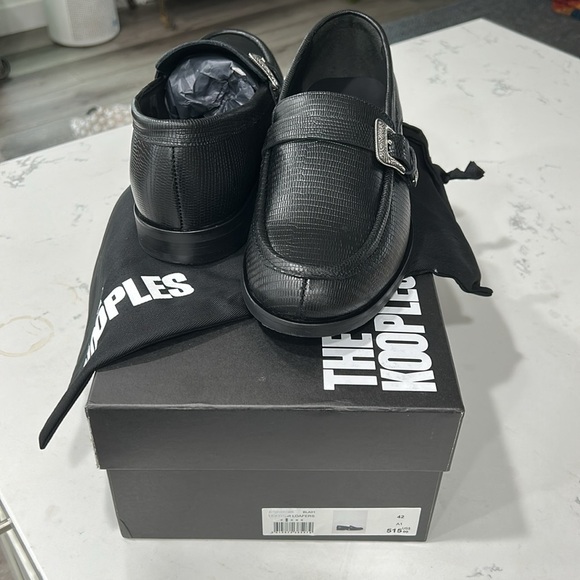 THE KOOPLES BLACK LEATHER LOAFERS WITH WESTERN BUCKLE, NWB - Picture 5 of 10